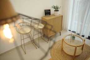 Căn hộ cao cấp phong cách vintage có bể bơi